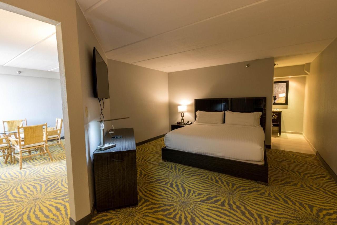 Holiday Inn Dallas-Richardson By Ihg Екстериор снимка
