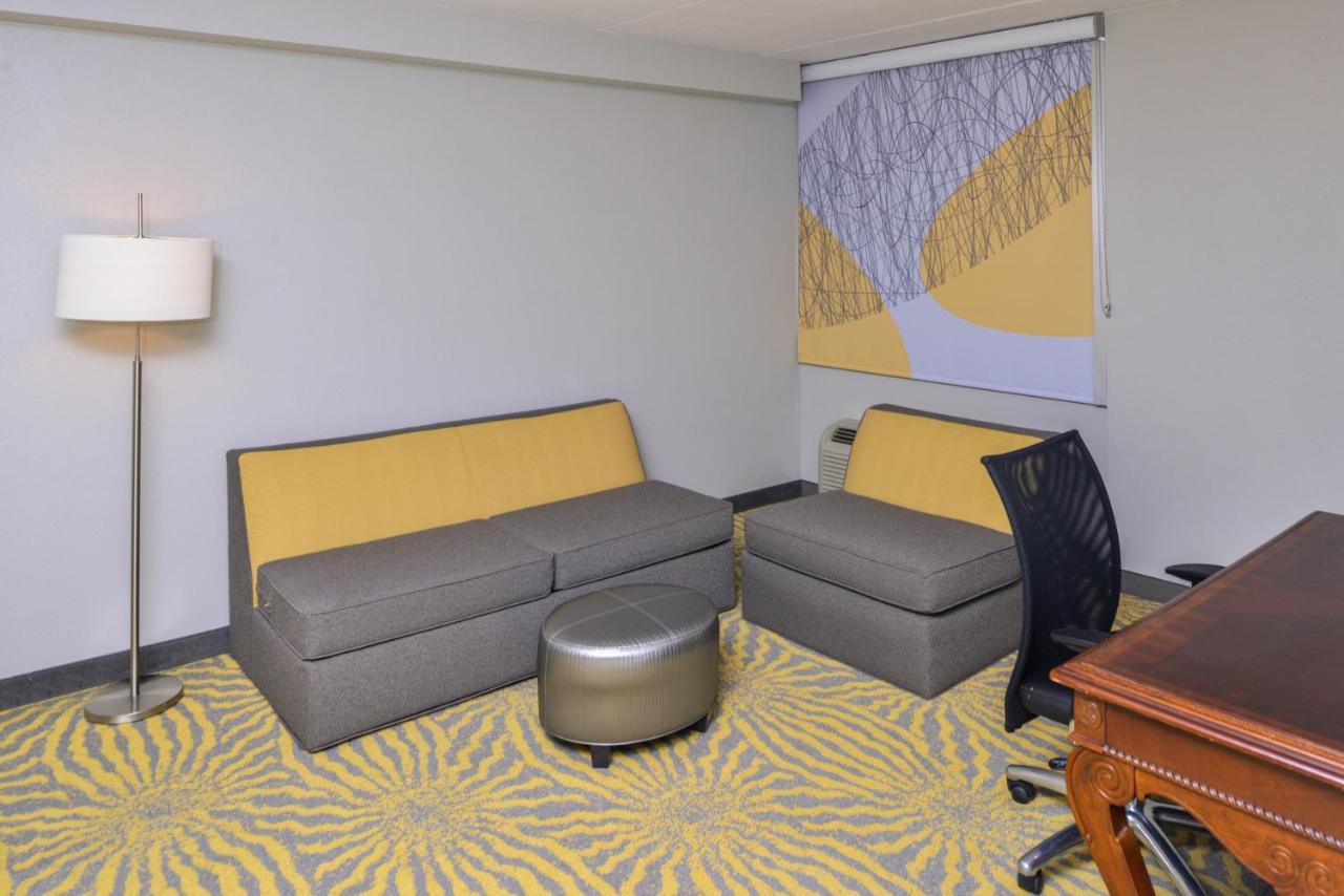 Holiday Inn Dallas-Richardson By Ihg Екстериор снимка