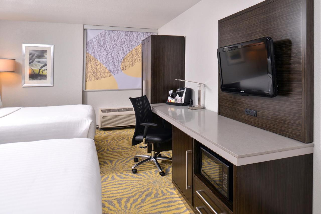 Holiday Inn Dallas-Richardson By Ihg Стая снимка