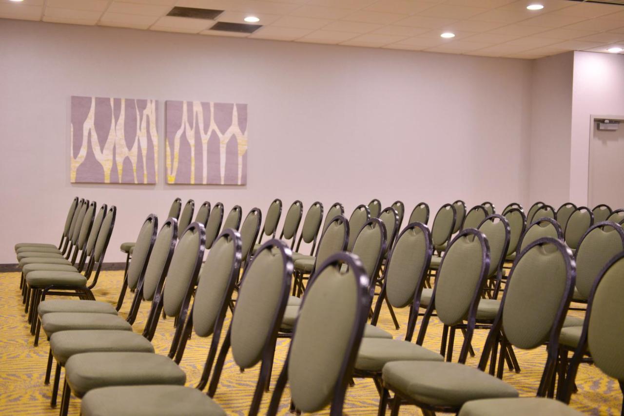 Holiday Inn Dallas-Richardson By Ihg Екстериор снимка
